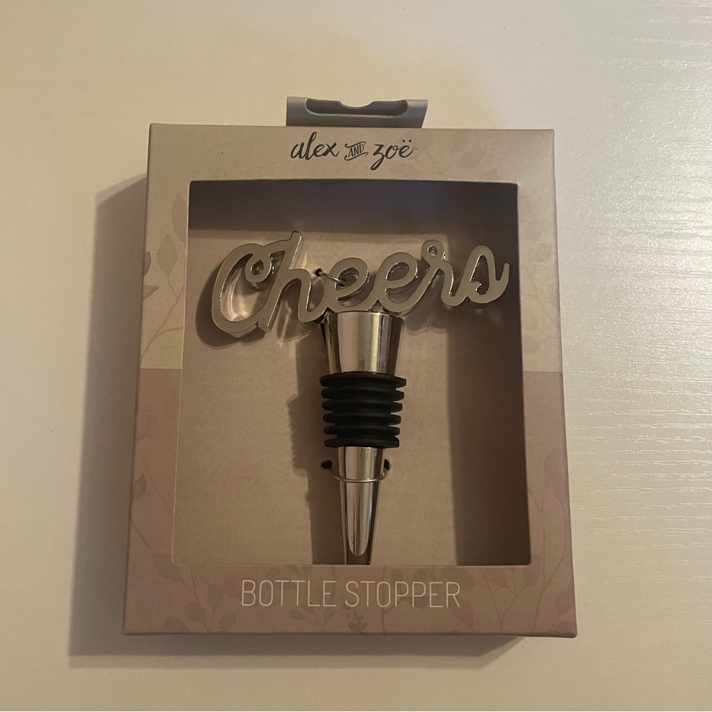 Cheers Gift Bundle: Wine Tote Bag with Glitter Cheers Detail and Bottle Stopper - Picture 7 of 7